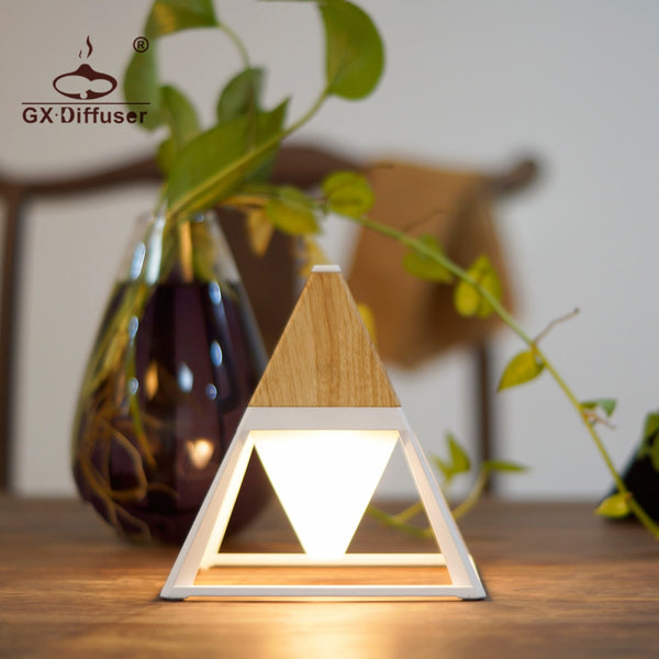 Minimalist Wireless Table Light