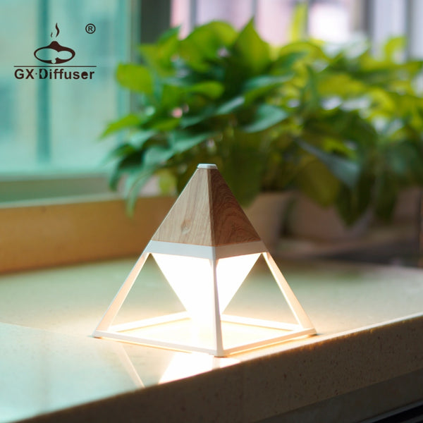 Minimalist Wireless Table Light